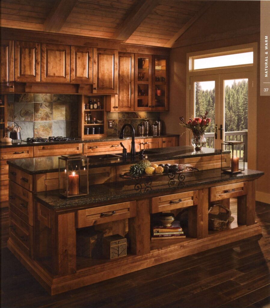 Rustic Elegance tủ bếp kịch trần ấm cúng